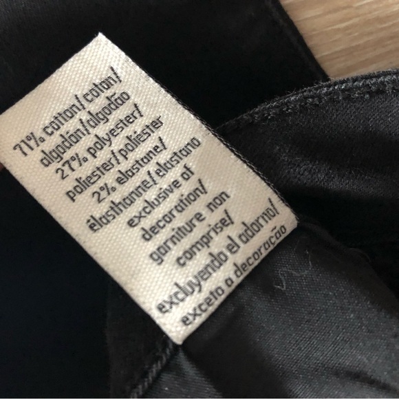 Calvin Klein Cropped Ultimate Skinny Jeans in Black Size 8 - Picture 12 of 13